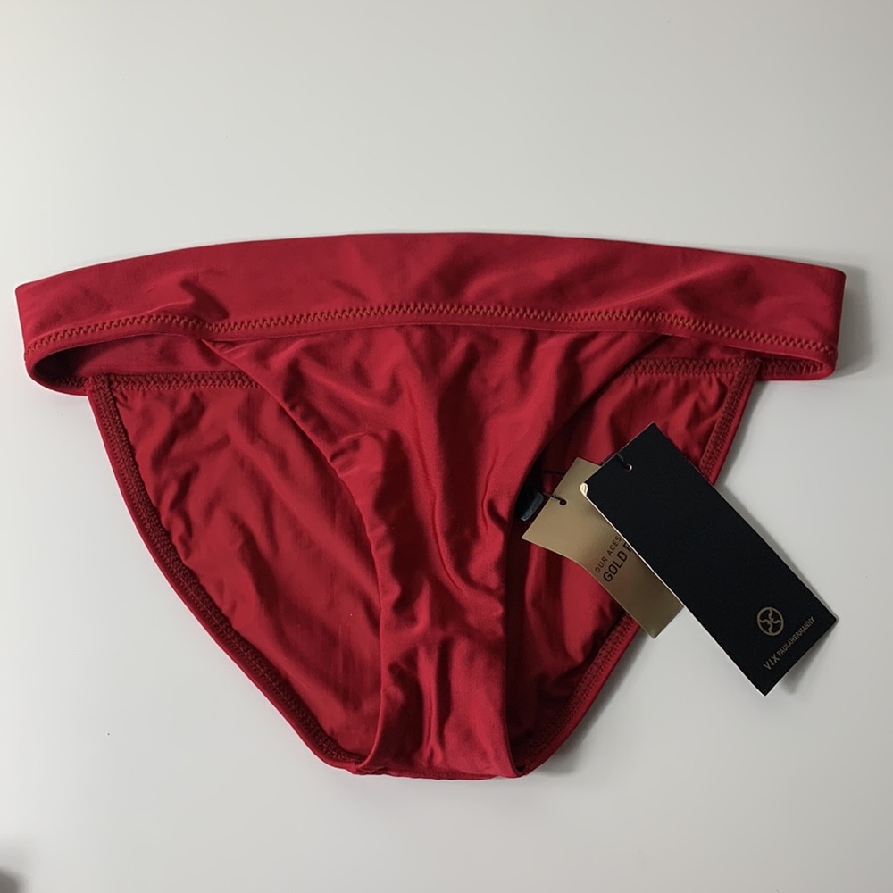 NWT Vix Paula Hermanny Women’s Solid New Band Full Bikini Bottom, Red Size L